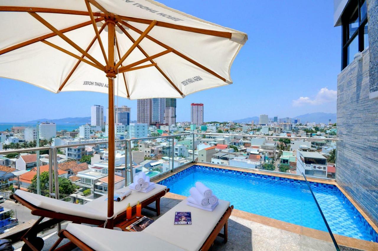 Mega Light Hotel Nha Trang Exterior foto